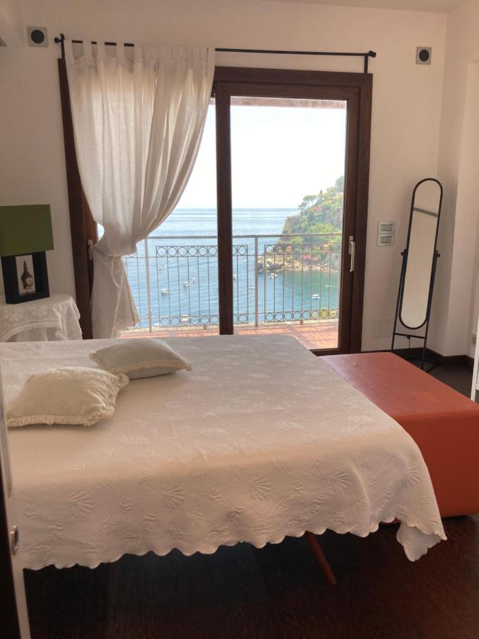 A Mari Villa Taormina Eksteriør bilde