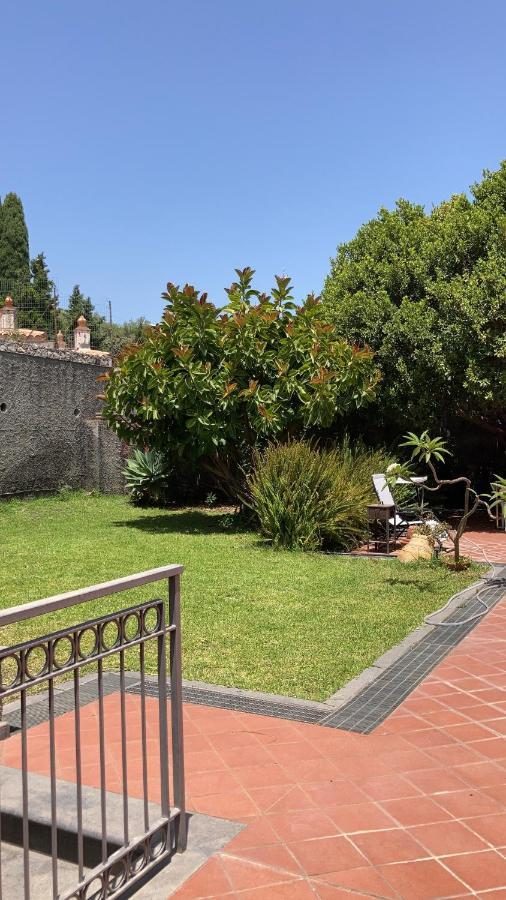 A Mari Villa Taormina Eksteriør bilde
