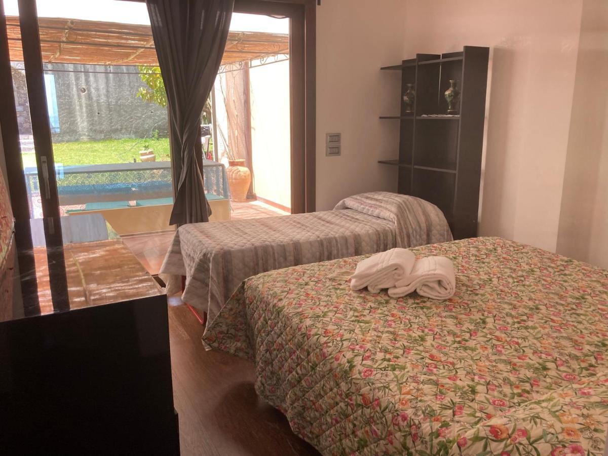 A Mari Villa Taormina Eksteriør bilde
