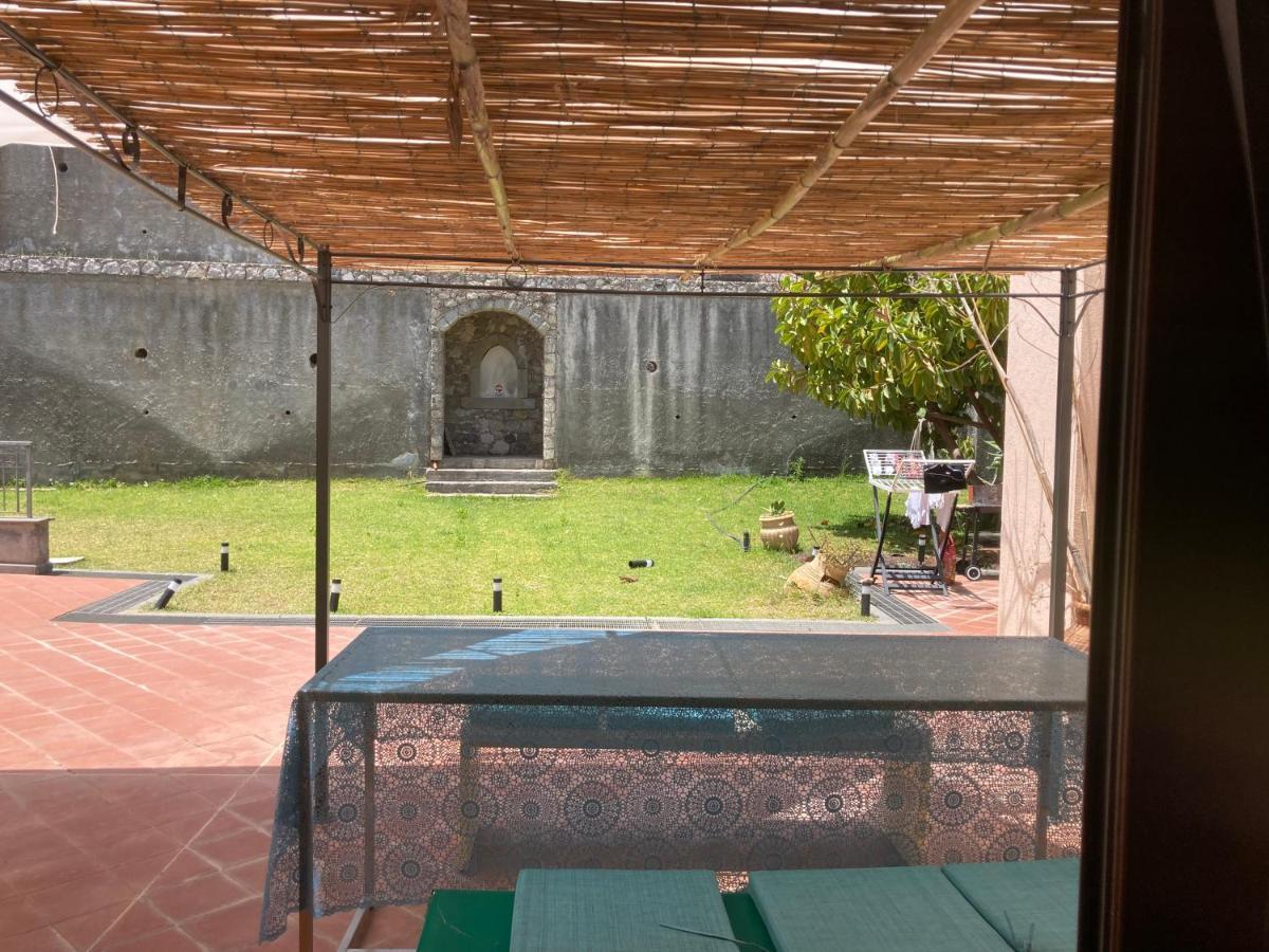 A Mari Villa Taormina Eksteriør bilde